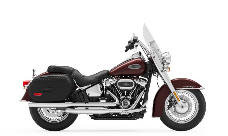 2022 Harley-Davidson® Heritage Classic Midnight Crimson (Chrome Finish w/ Laced Wheels)